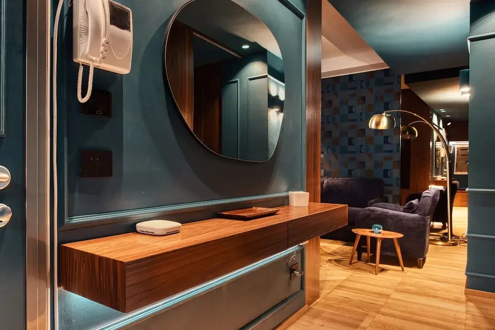 Modern apt near the Centre