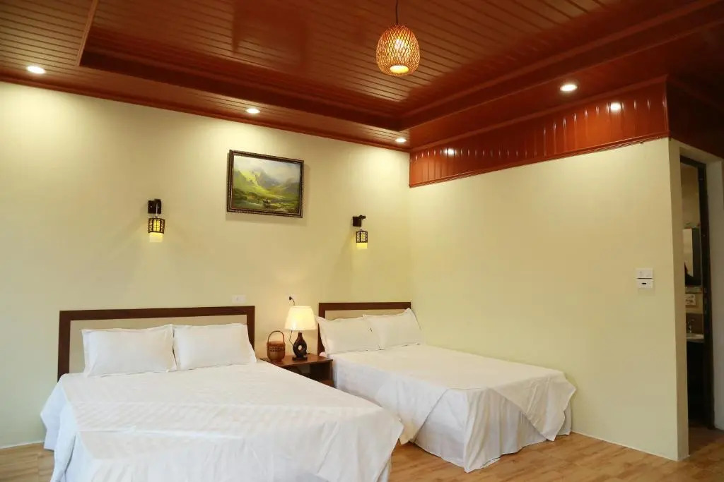Son River House