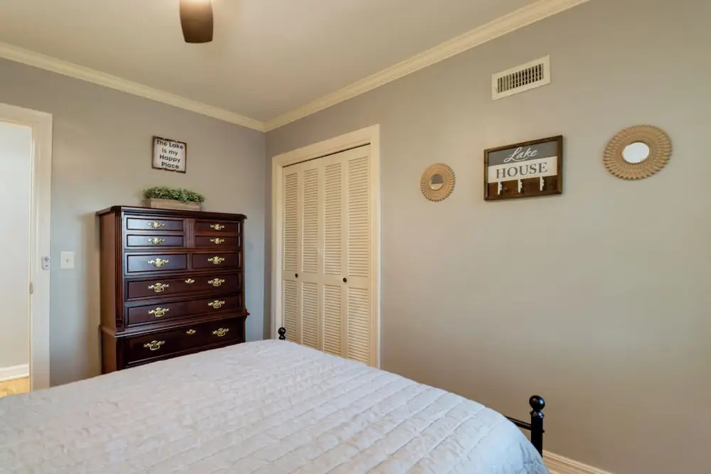 10 Mi to Grand Lake: Home w/ Game Room in Jay!