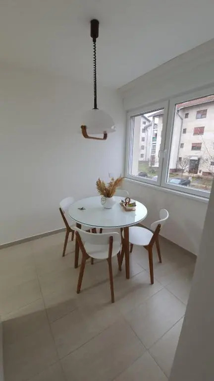 Apartman 8