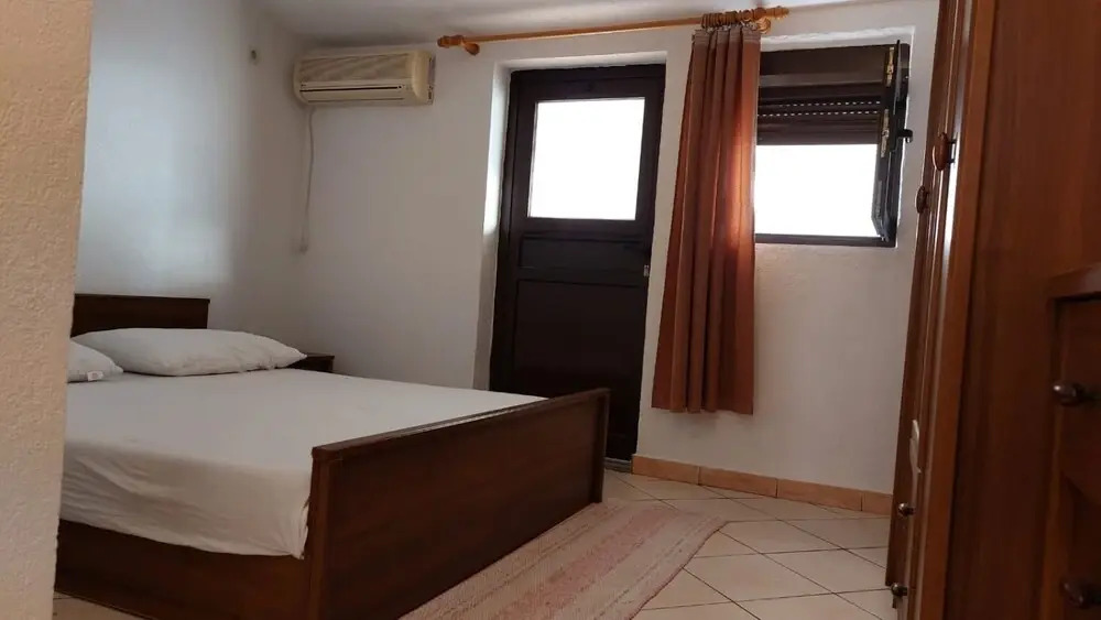 Jase - 30 m From Beach - Sa1-crvena Kuhinja