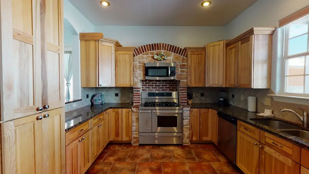 Paradise Palms @ Mustang Royale - 4 Br Home