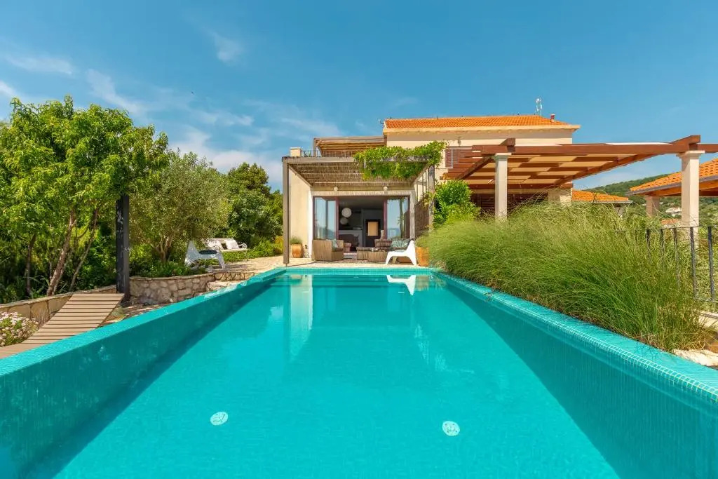 Hedera Estate, House Hedera