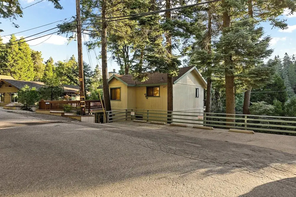 The Leehive Near Lake Arrowhead Village