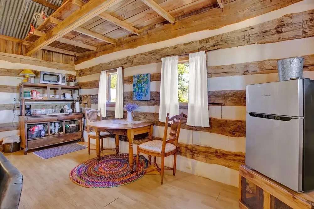 Gorgeous Haus-cabin Combo-bbq and XL Patio-min to Main St!