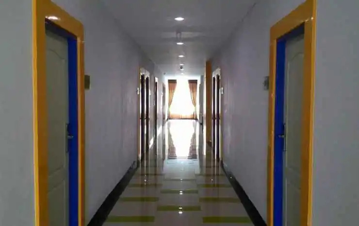 T-One Hotel