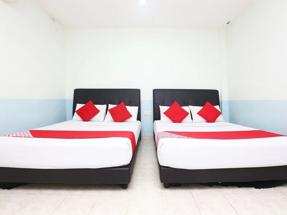 Kb 7 Days Hotel By OYO Rooms