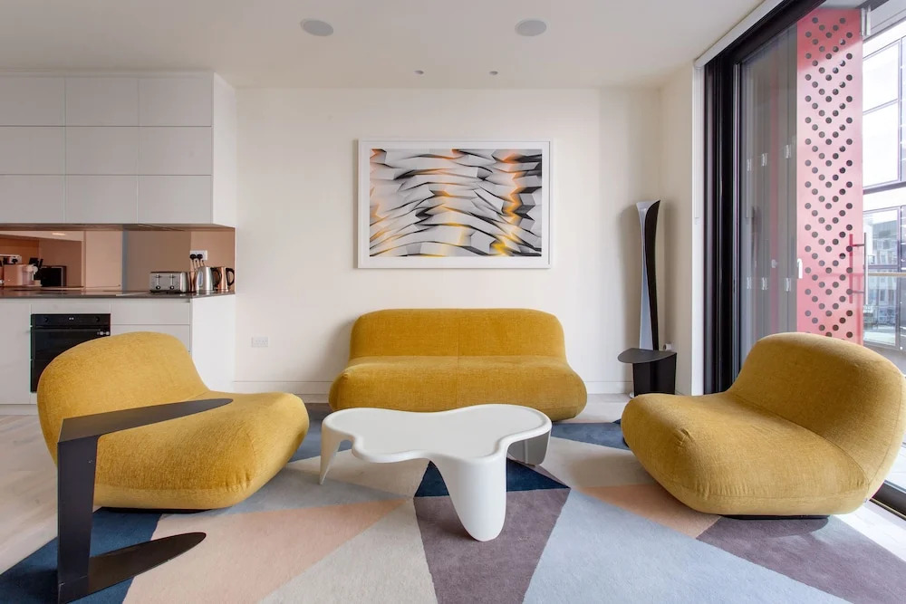 Designer Apartment in Mayfair