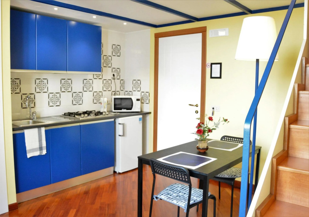 1878 Sorrento Guest House