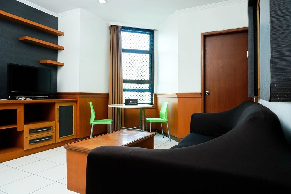 Good Choice 1BR Pangeran Jayakarta Apartment By Travelio