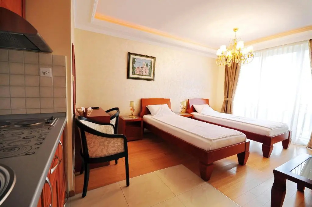 Sunny Hill Apartments & Aqua Park