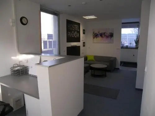Hostel Prazacka