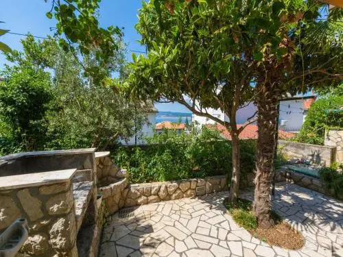 Apartments Neno 1