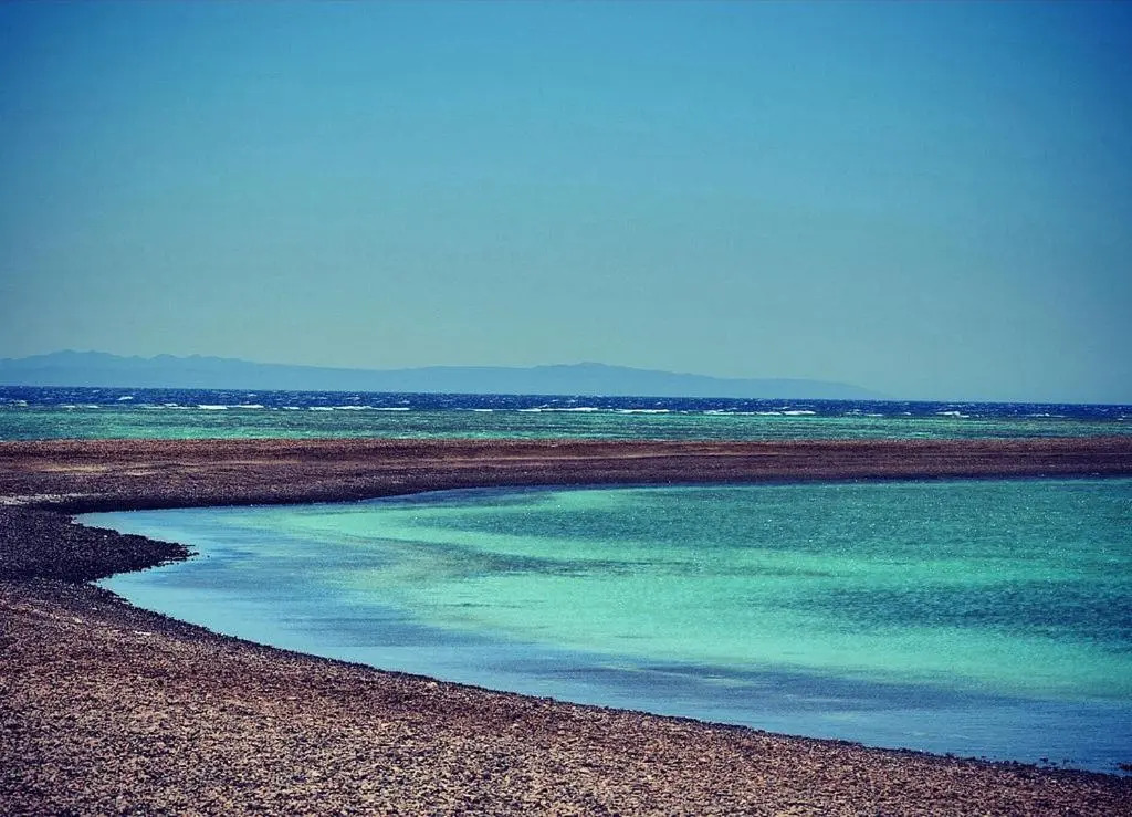 Half Moon - Sunny Dahab resort