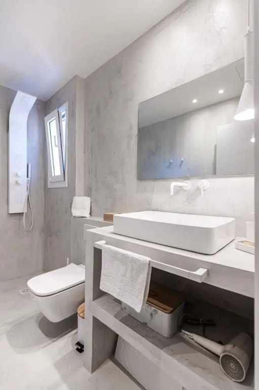 Stylish Acropolis View Apartment