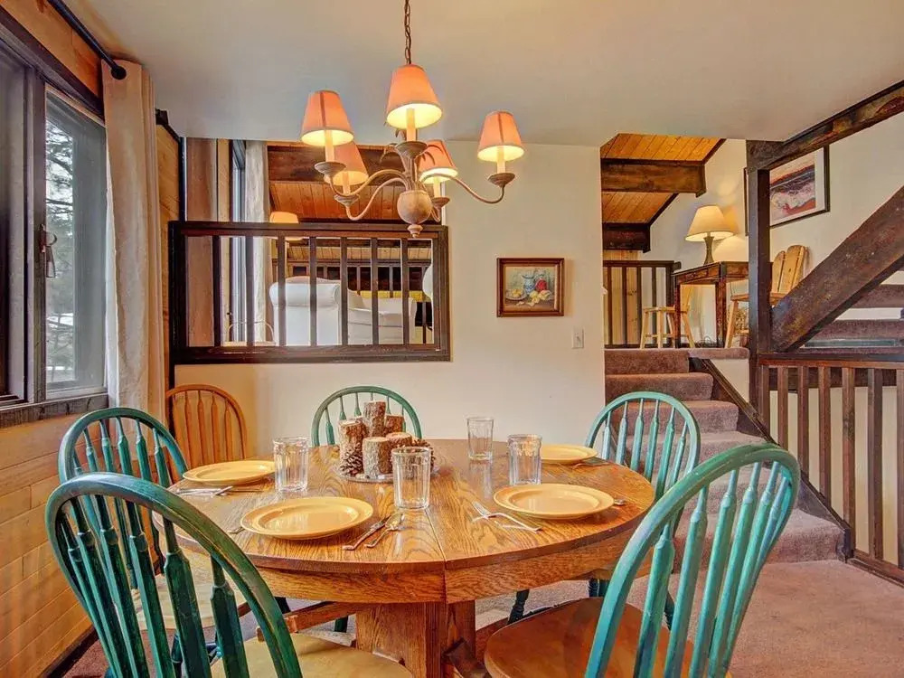 Herbage Townhomes E1 - 4 Br Townhouse