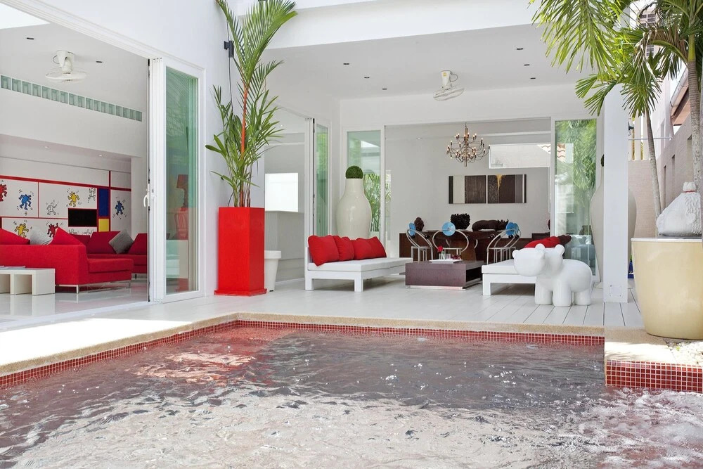 Majestic Design Villa