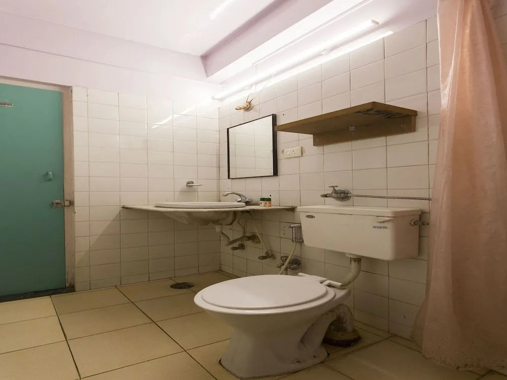 OYO 9831 Hotel Pathik