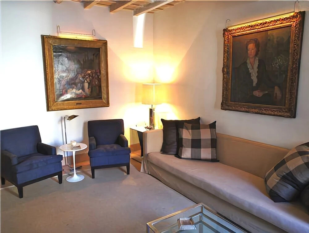In Rome's Center Gracious Living with Historic Setttings by RedAwning