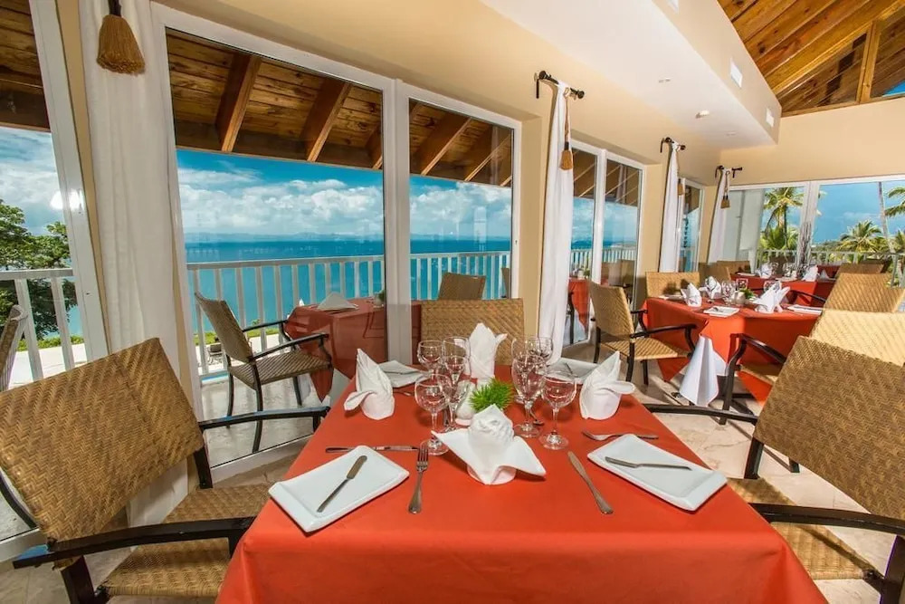 Vista Mare Samana Ocean View Top Floor 1 Bed