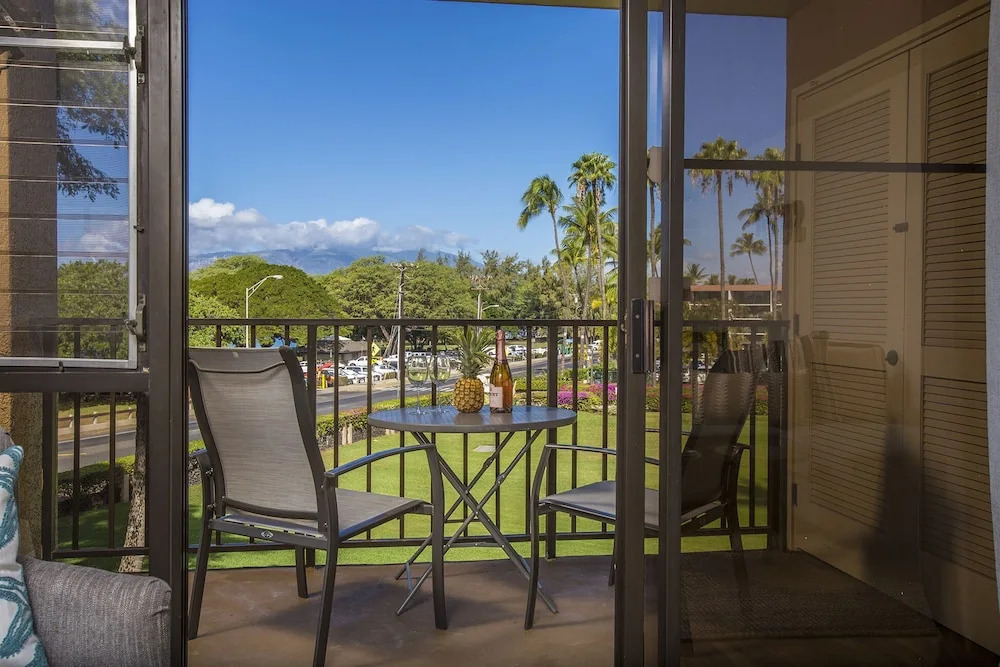 Kamaole Sands 10201 - Two Bedroom Condo