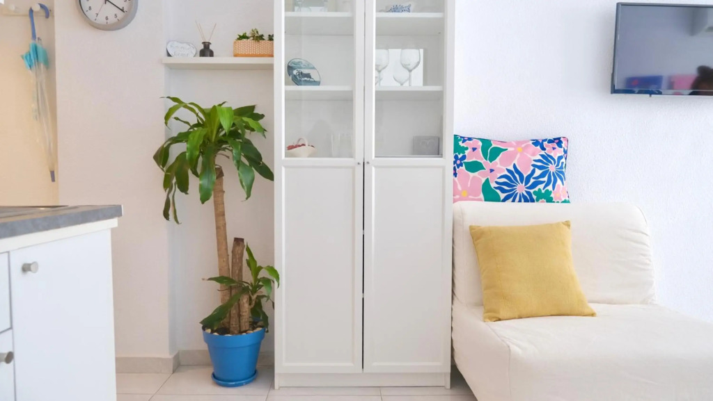 White studio