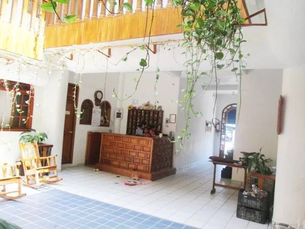 Hotel Guzman