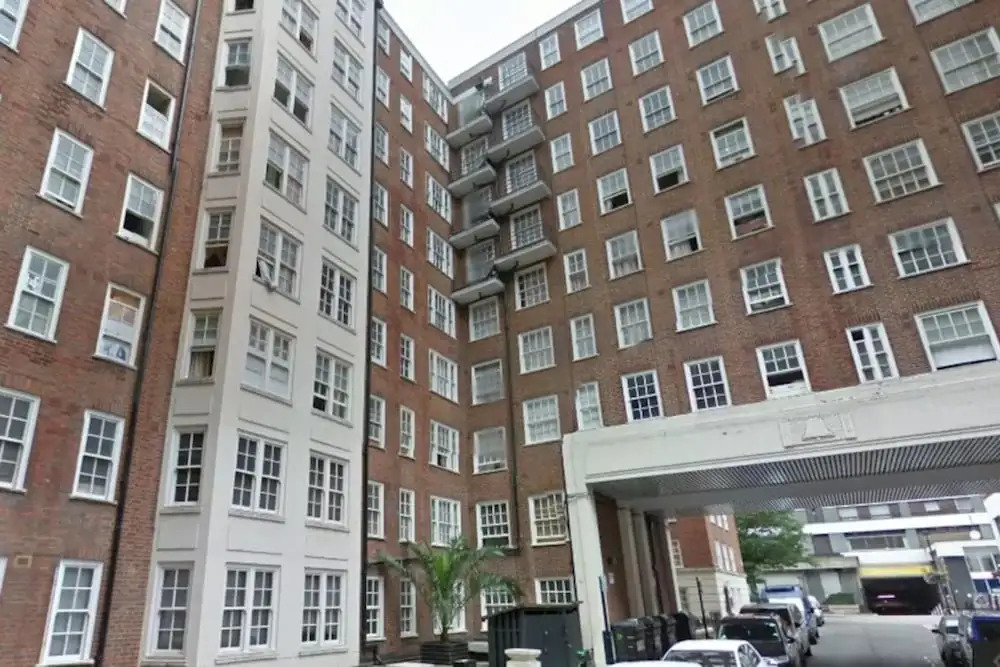 Central 2 Bedroom Property in Marble Arch