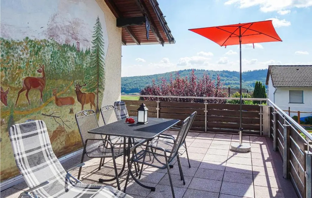 Nice Apartment in Jesberg - Densberg With 2 Bedrooms and Wifi