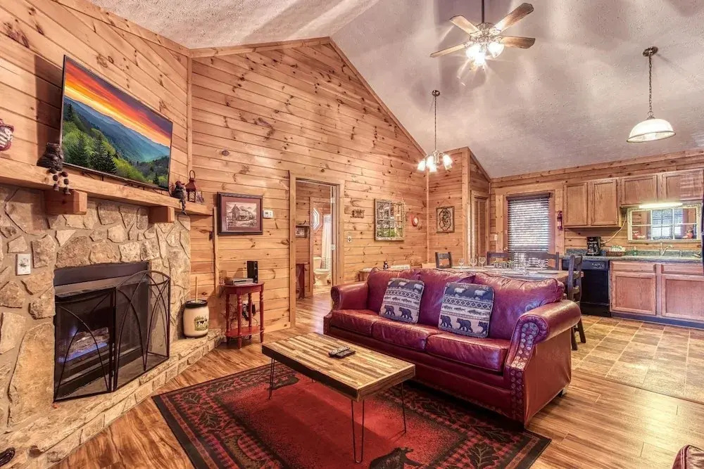 Er102 - Barbara Great Location! Close To Town 2 Bedroom Cabin by RedAwning