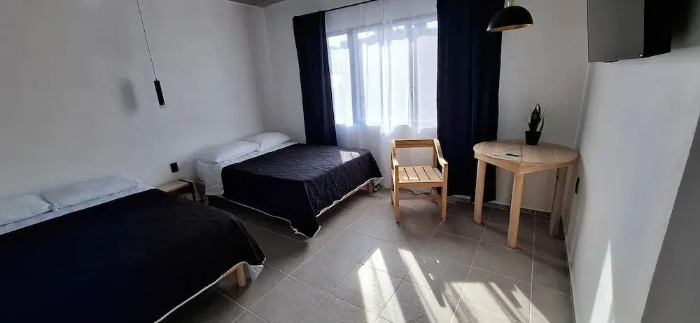 Hotel Caminos