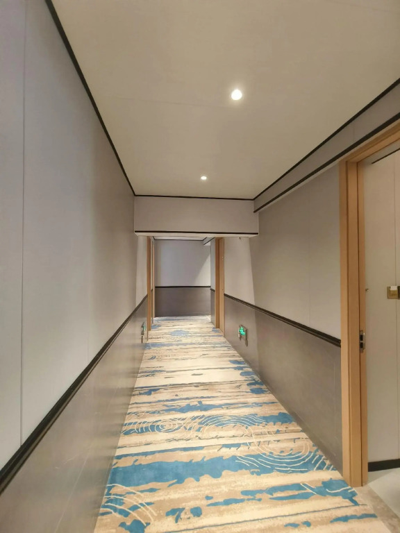 Jinhu Hotel