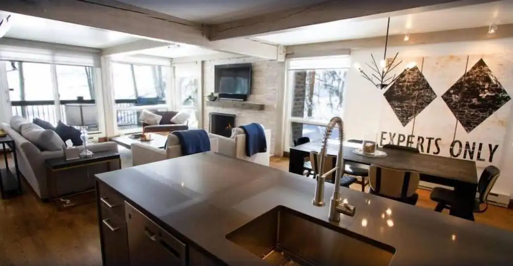 Ski In, Ski Out 2 Bedroom Gold-Rated Condo In Snowmass Village With Pool And Hot Tubs