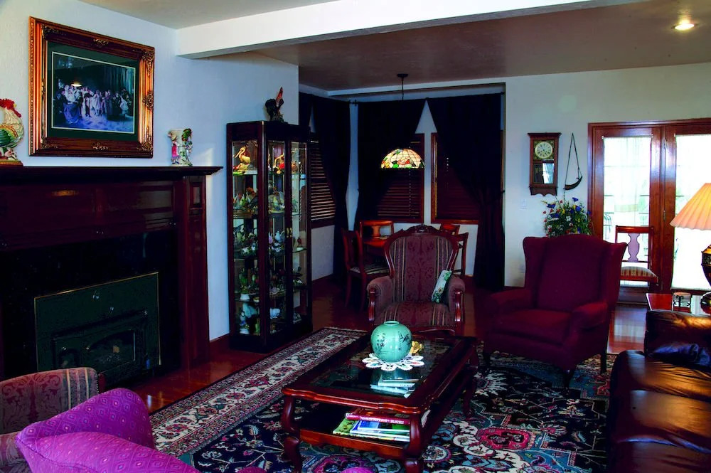 Los Altos Bed & Breakfast