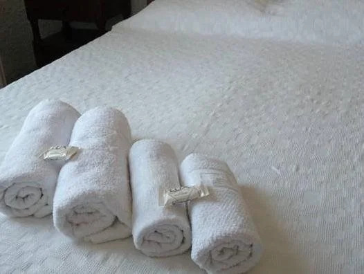 Manousos Rooms