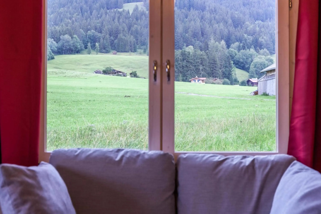 Sundowner Cabin