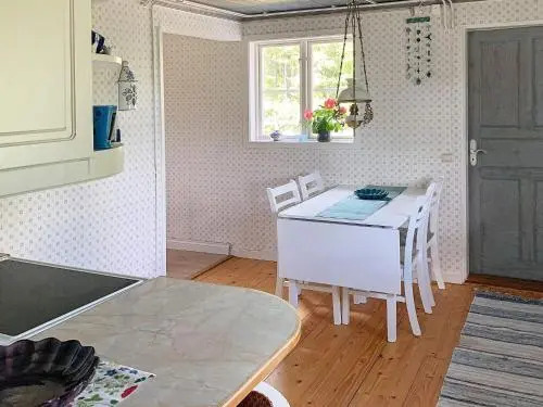 Three-Bedroom Holiday home in Gamleby 2