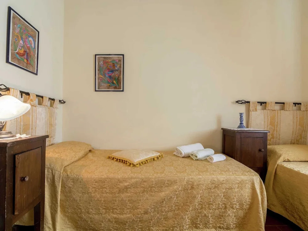 Apartment on farm amidst the Umbrian hills