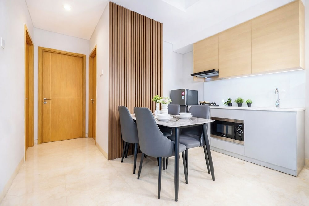 Chic And Homey 2Br At Capitol Suites Apartment
