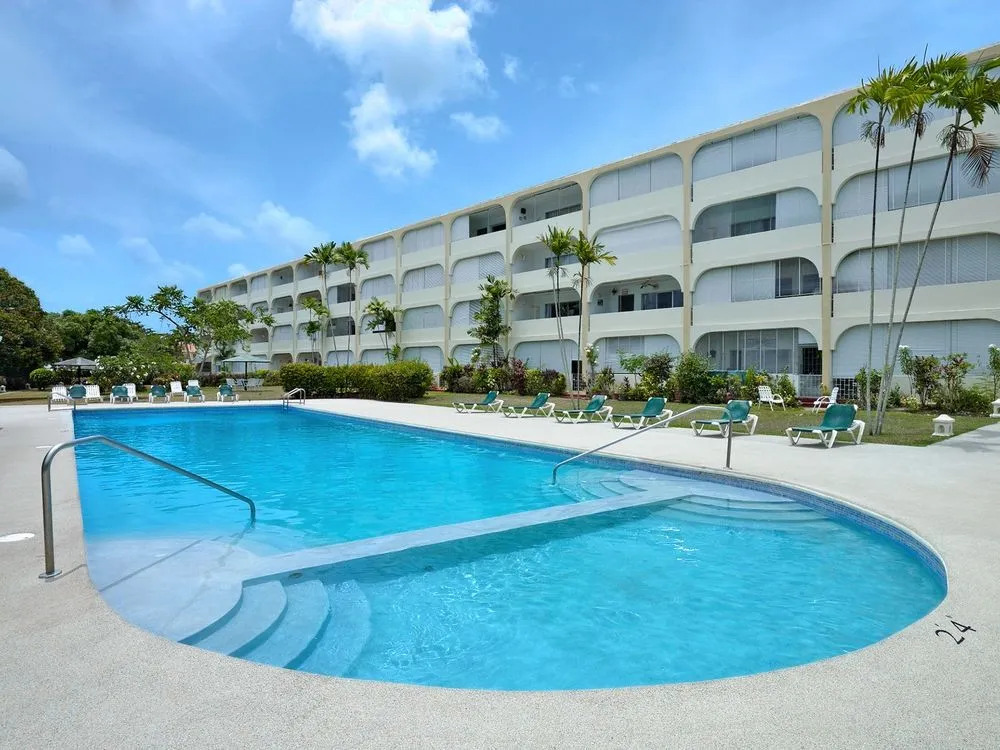 Best Luxury Spot - Holetown