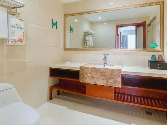 Yin Cheng Business Hotel