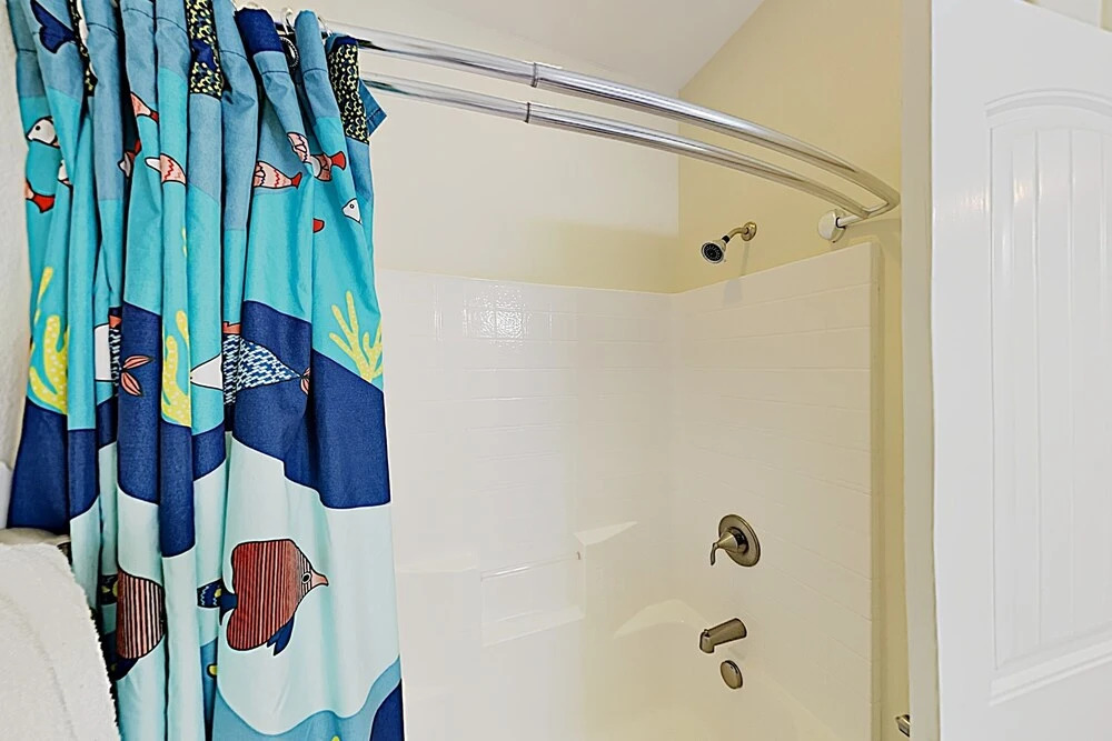 New Listing! Sandy Feet W/ Hot Tubs 8 Bedroom Townhouse