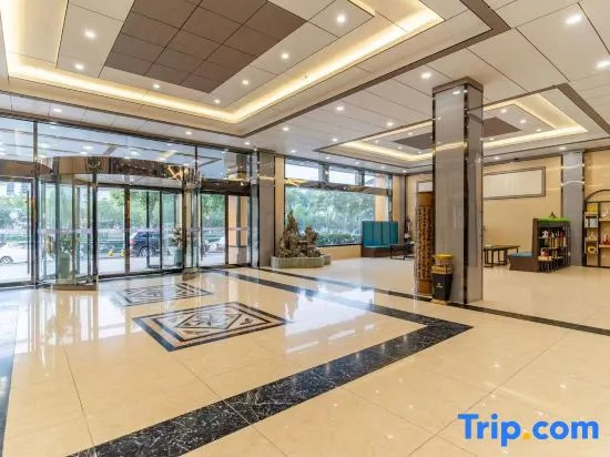 Xinzhiyuan Yue Hotel (Hefei South Station Luogang Central Park)