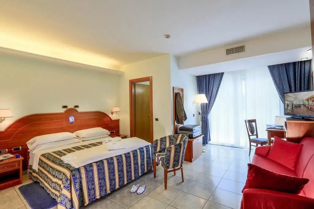 Hotel Ambassador