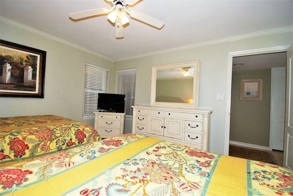 Beach House Unit #302 2 Bedroom Condo by RedAwning