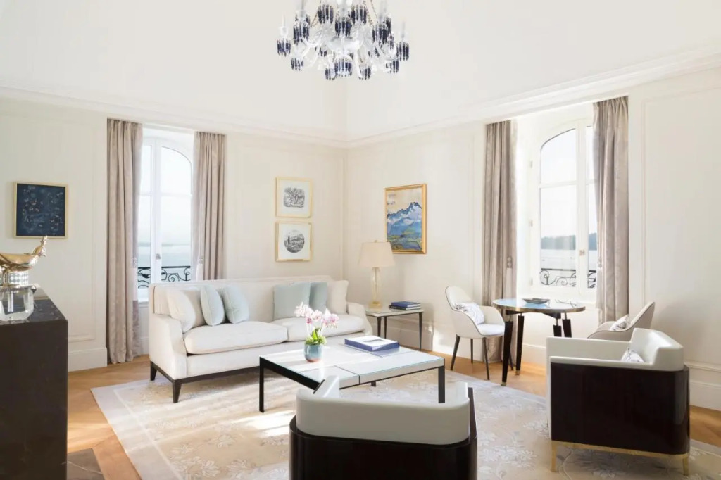 The Woodward - Auberge Collection