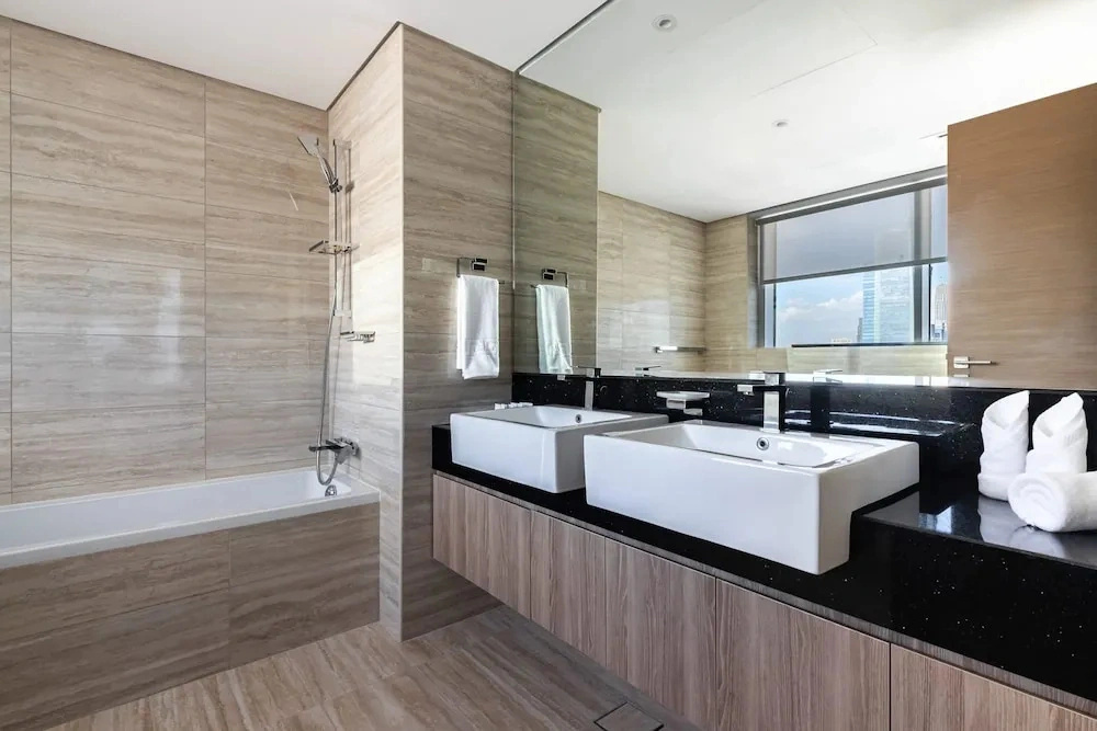 New Luxury Penthouse With Sea, Canal and Burj View