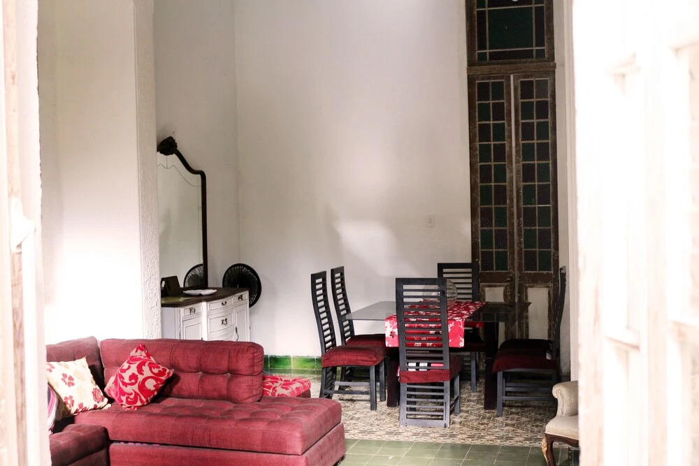 Dubrosky House