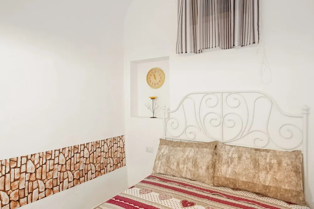 GuestHost - San Nicola Clemente Private Room