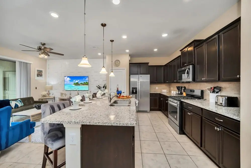 Private Conservation View With Theme Rooms and Beautiful Pool Area, Perfect for Families #5st4591